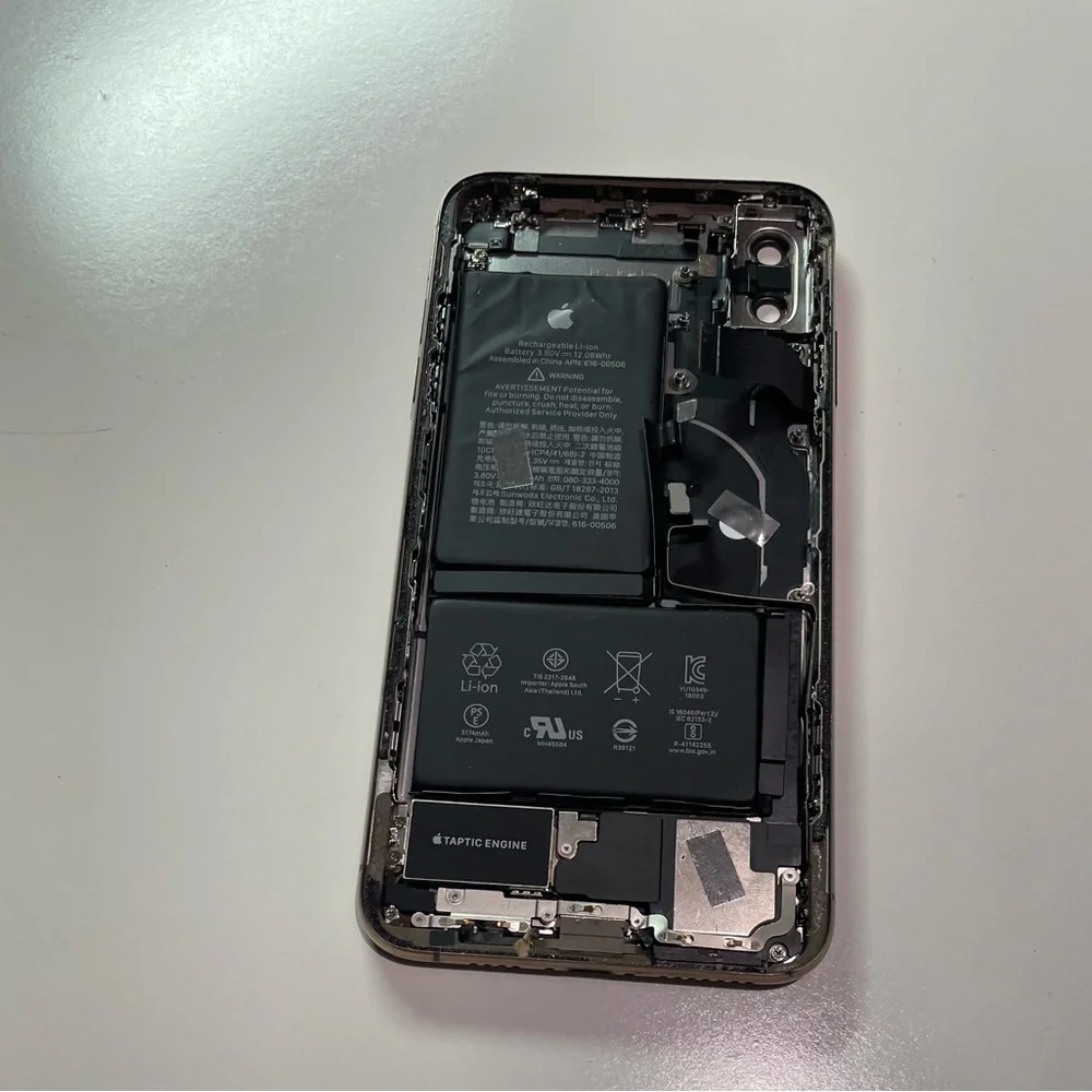 iPhone XS Max Rose Gold Back Housing Replacement With Small Parts OEM Grade A - Picture 2 of 5